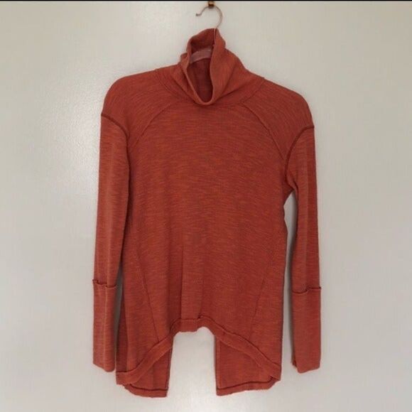 Free People open back turtleneck size XS - Picture 2 of 7
